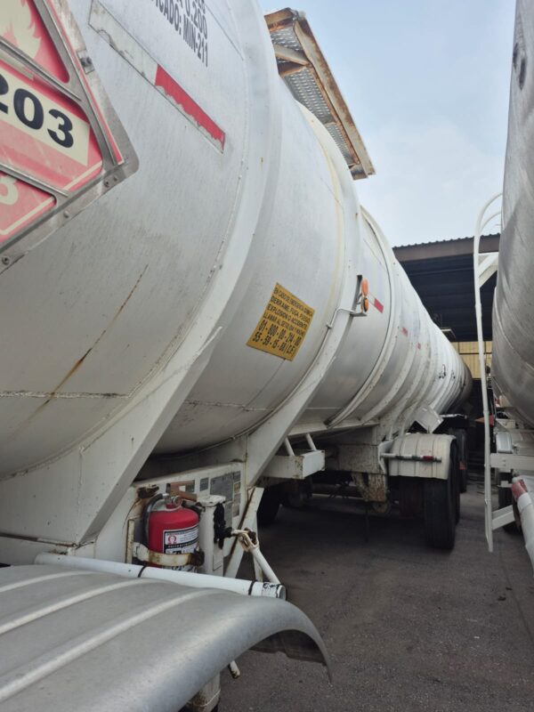 Autotanques 28/30 mil litros marca Tytank modelo 2005 - 2009