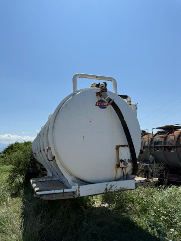 Autotanque 2013 marca Tytal