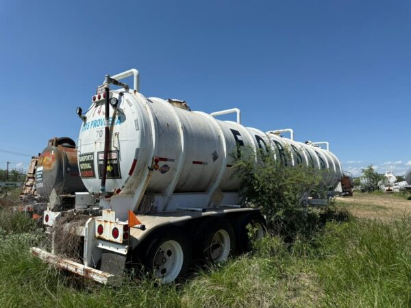 Autotanque 2013 marca Tytal